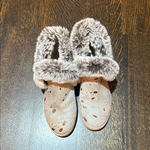 J/SLIDES SEAN Off White Metallic Pony Hair Leather Faux Fur Winter Boots